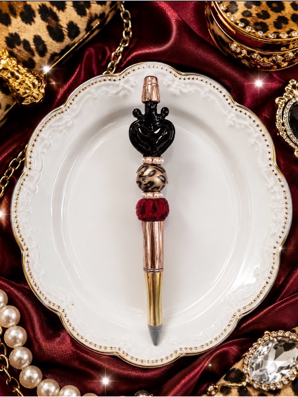 Hand Crafted Black and Gold Decorative Ballpoint Pen